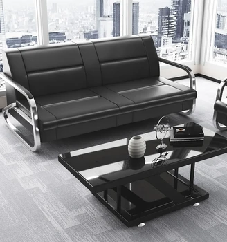 Небольшой офисный блок, офисный диван, комбинация журнальных столиков, деловая приемная, приемная для переговоров и т.д., кожаный диван