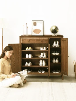 Обувной шкаф из цельного дерева с тремя дверцами для домашнего порога, стойка для обуви из дуба в минималистичном американском стиле для гостиной